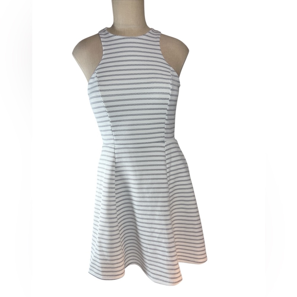 Sage Black & White Striped Knit Cutout Sleeveless Dress Sz M EUC Summer Vacation